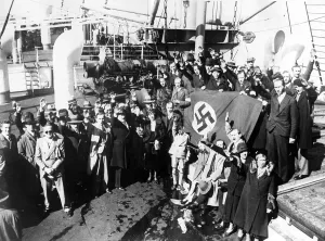 Halle: Reichstag election on a passenger ship, 1933