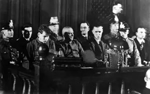 Lubbe: Reichstag fire: Marinus van der Lubbe is in the dock