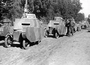 Cardboard: Reichswehr maneuvers with dummy tanks