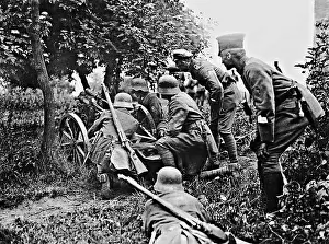 Accepted: Reichswehr soldiers during an exercise, 1919