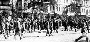 Reichswehr: Reichswehr troops during the metalworkers strike in Berlin