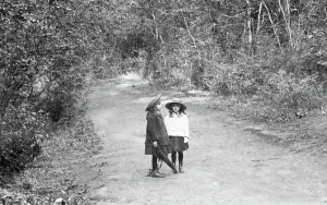Reigate: Reigate, Girls in the Park 1907