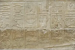 Hatshepsut: Relief - hieroglyphical scripture - New Kingdom, Egypt
