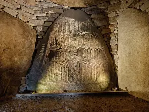Marchand: Relief, La Table des Marchand, Locmariaquer, Brittany