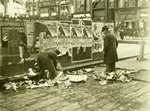 Threatens: Removal of posters in Berlin after the March riots, 1919