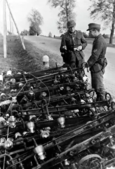 Disassembly: Removal of Russian equipment on the Eastern Front, 1943