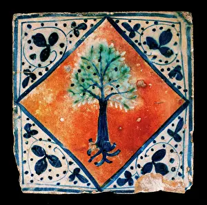 Ceramics: Renaissance style. Tile of Manises. 15th century. Heraldic s