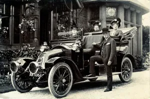 Brook: Renault Vintage Car