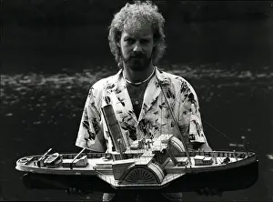Constructor: Rene Ratzer with steamboat made with matches