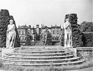 Vastly: RENISHAW HALL