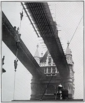 Workman: Repainting of Tower Bridge 1928