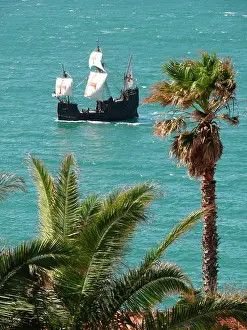 Ajuda: Replica of Columbus Santa Maria
