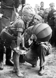 Interviews: Reporter interviews Hitler boy, 1934