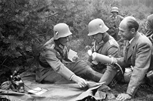 Interviews: Reporter reports on a maneuver, 1937