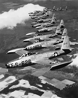 Fighter Bomber: Republic F-84B Thunderjet
