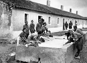 Trough: Republican fighters during the Battle of Talavera