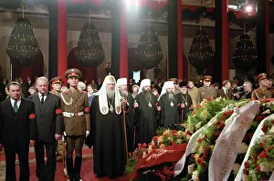 Paying: Last respects for Leonid Brezhnev, 1982