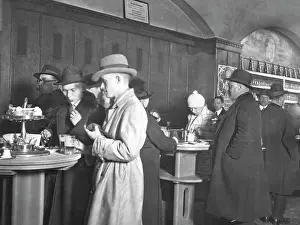 Tavern: The restaurant Aschinger, 1928