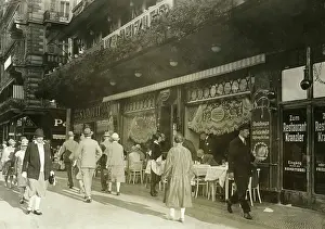 Unter: Restaurant and Cafe Kranzler in Berlin, around 1928