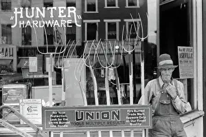 Storefront: Retail - store - small business - occupations