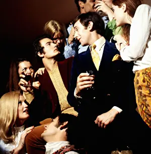 Minis: Retro 1970s party