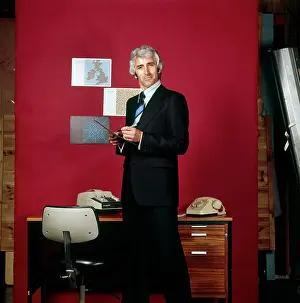 Sk-images: Retro male businessman