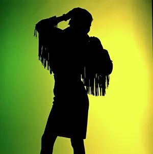 Sk-images: Retro woman silhouetted