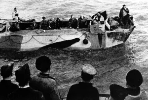Speedboat: Return of a British speedboat to the English coast, 1942