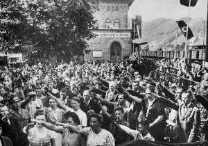 Westmark: Return of evacuees in South West Germany, 1940