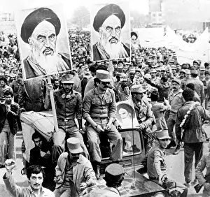 Dour: Revolution in Iran - Ayatollah Khomeini