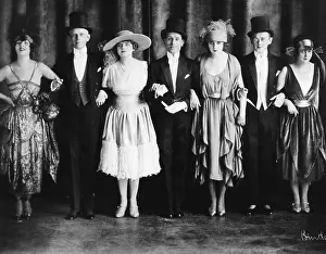 Revue: The revue Total Manoli, 1920