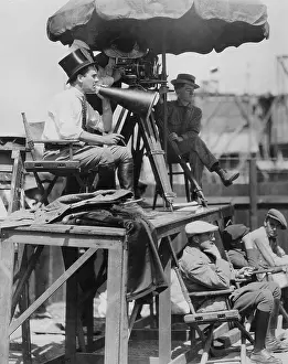 Horsemen: Rex Ingram during the shooting of The Four Horsemen of the