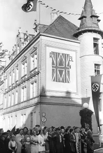 Adorned: Rheinhotel Dreesen, 1938