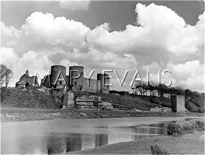 1277: RHUDDLAN CASTLE