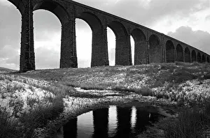 Brickwork: Ribblehead Viaduct - 02