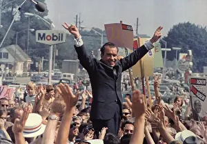 Hcdarna: Richard M. Nixon campaigning for the presidency
