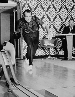 Richard Nixon bowling at the White House ?