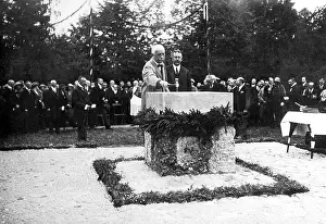 Blows: Richard Strauss at the groundbreaking ceremony of the Festsp