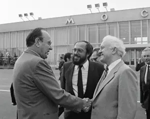 Genscher: Richard von Weizsacker visits USSR