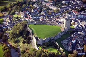 Oakey: Richmond Castle