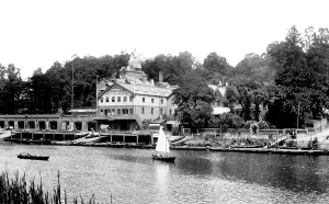Boatyard: Richmond, Messums Boatyard 1899