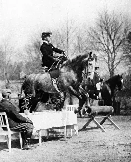 Lippe: Rider jumps over a table, 1907