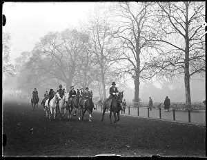 Canter: RIDING IN ROTTEN ROW