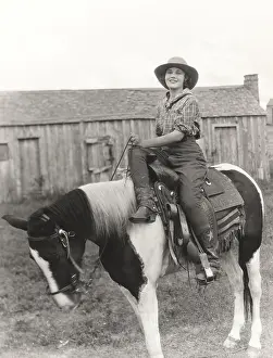 Dismount: Riding side saddle