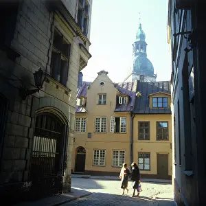 Strolling: Riga, 1982