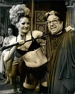 Silvers: Rikki Howard and Phil Silvers, musical comedy, Richmond
