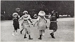 Rosie: Ring-a-Ring-o-Roses 1910