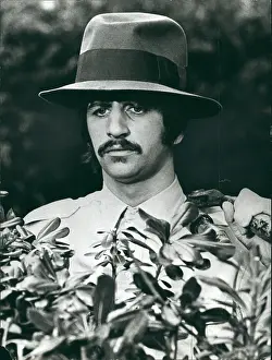 Beatle: Ringo Starr, Beatles drummer, filming in Rome