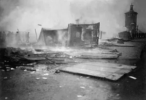 Bois: Riots at the race course Longchamps, 1906