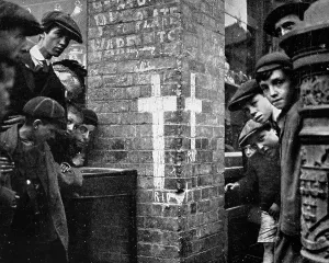 Liffey: R.I.P in Dublin 1914